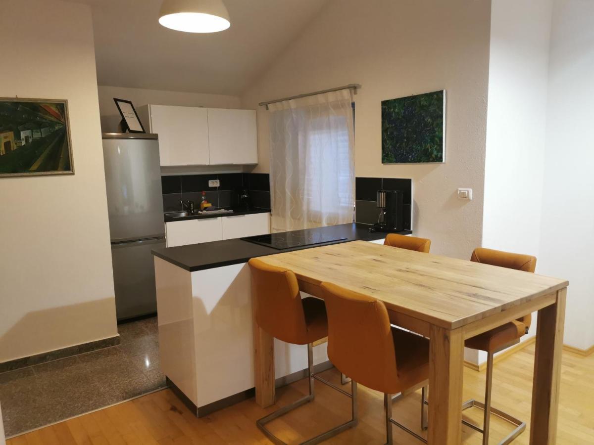 Bc Apartments - Mit Zentralheizung Сен Екстериор снимка