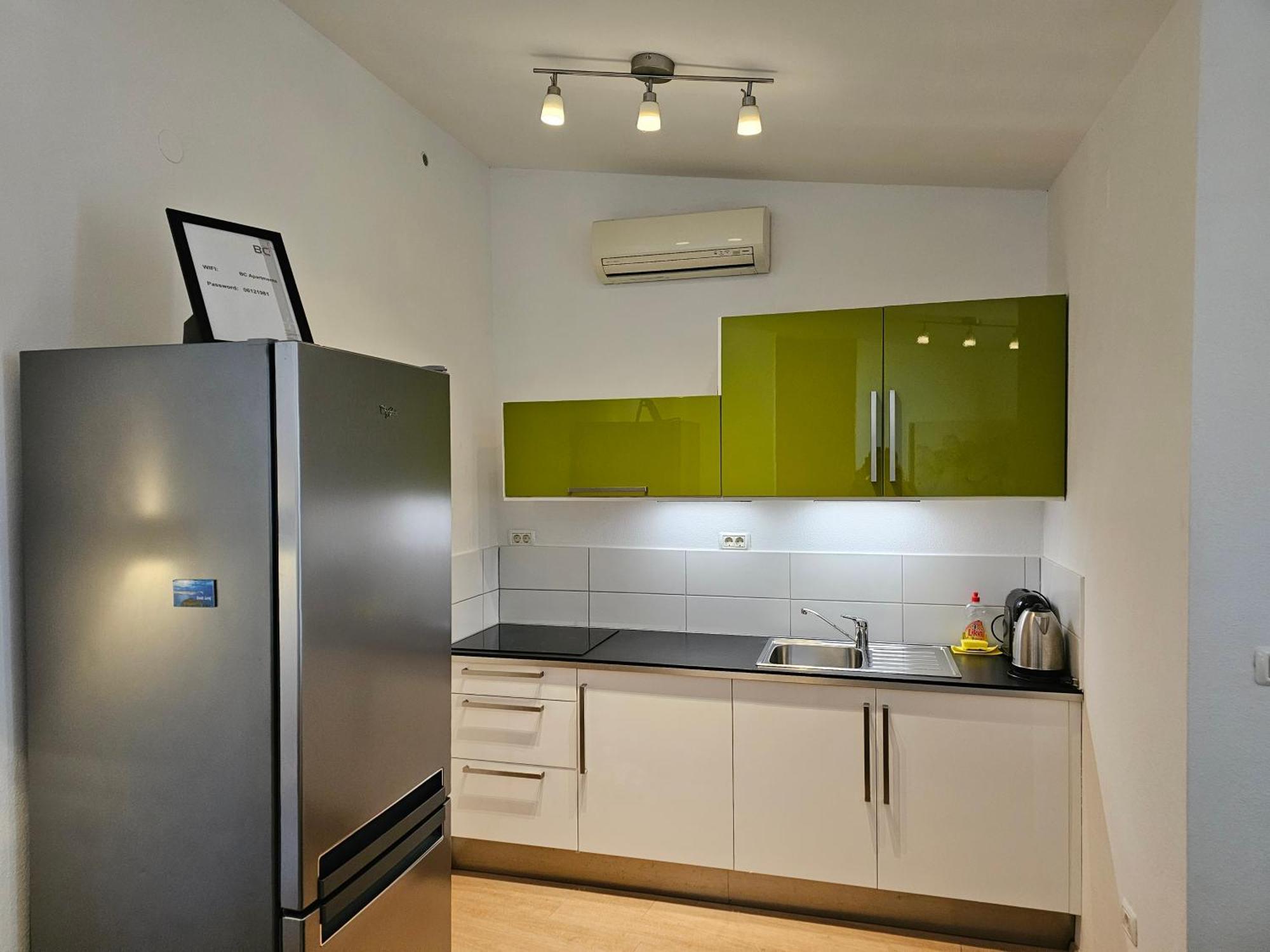 Bc Apartments - Mit Zentralheizung Сен Екстериор снимка